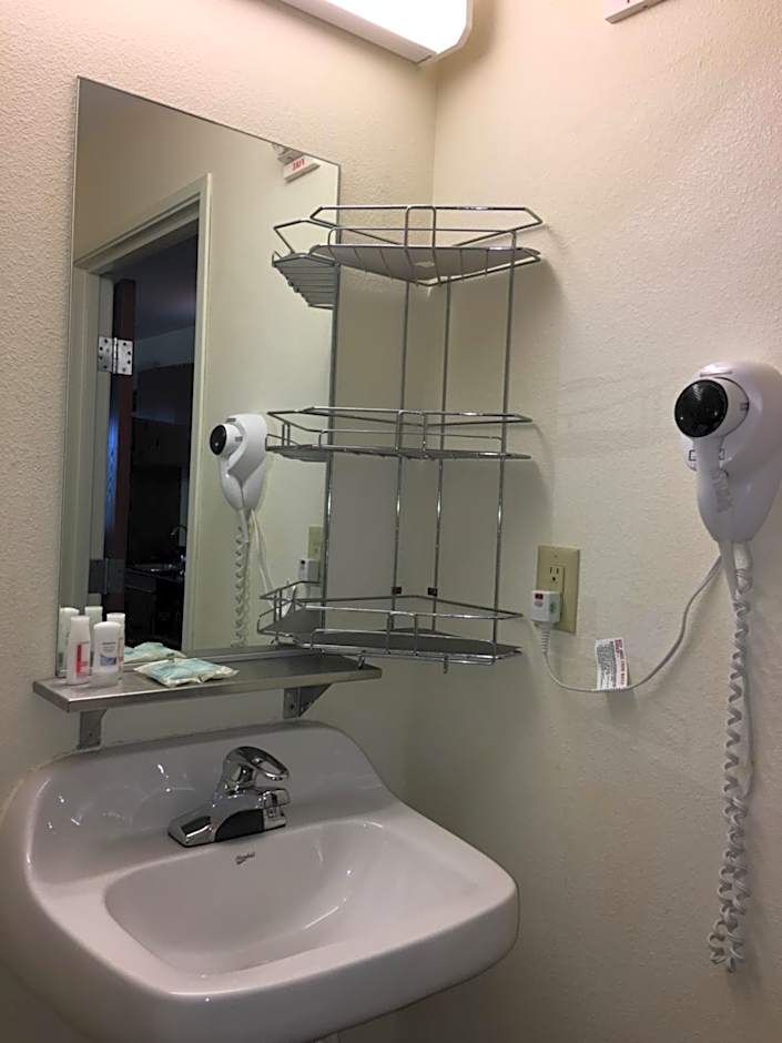 Microtel Inn & Suites By Wyndham Indianapolis Airport