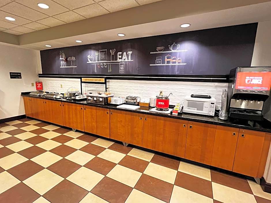 Hampton Inn By Hilton Kearney