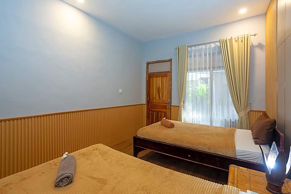 Creative Trawangan Stay