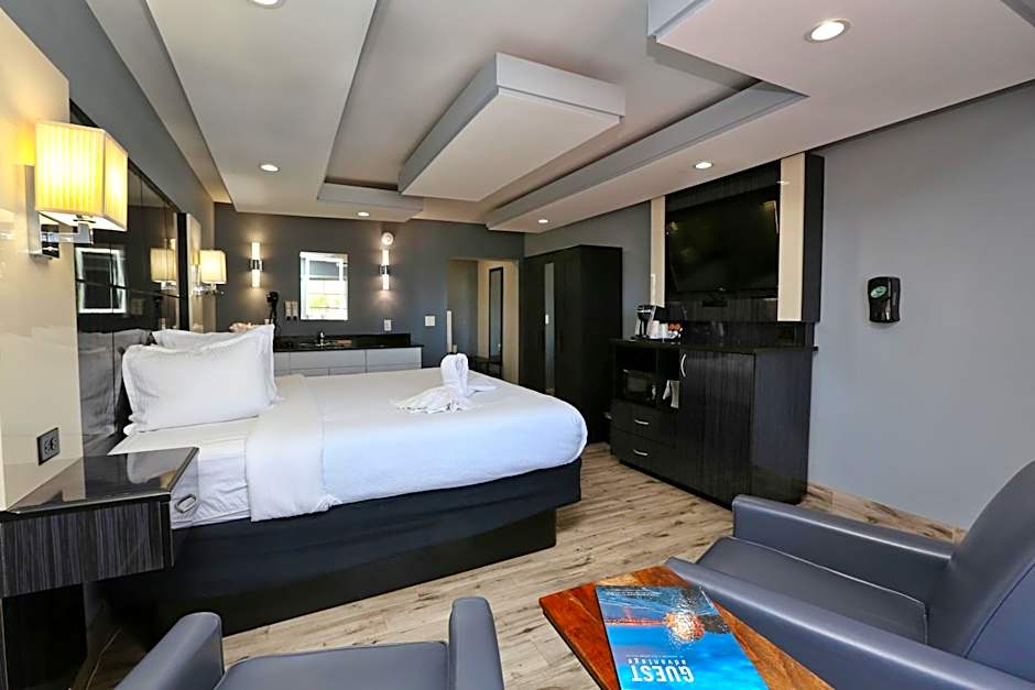 Historic Waterfront Marion Motor Lodge in downtown St Augustine