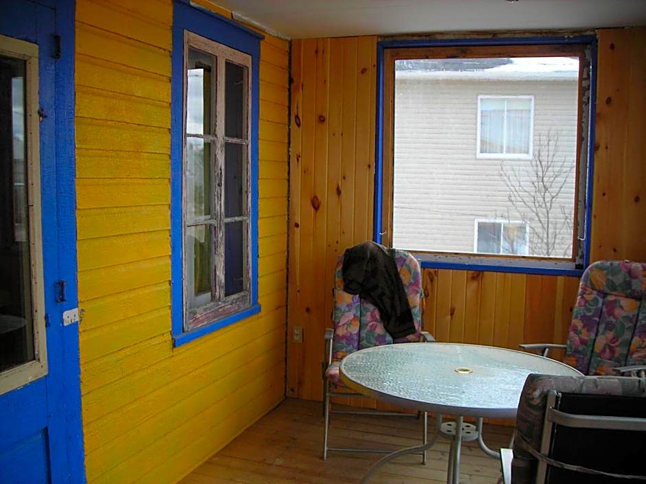 Gîte des Hauteurs et Café de la place