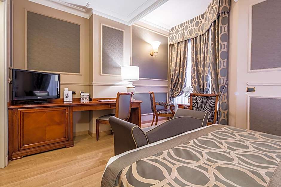 Grand Hotel Visconti Palace