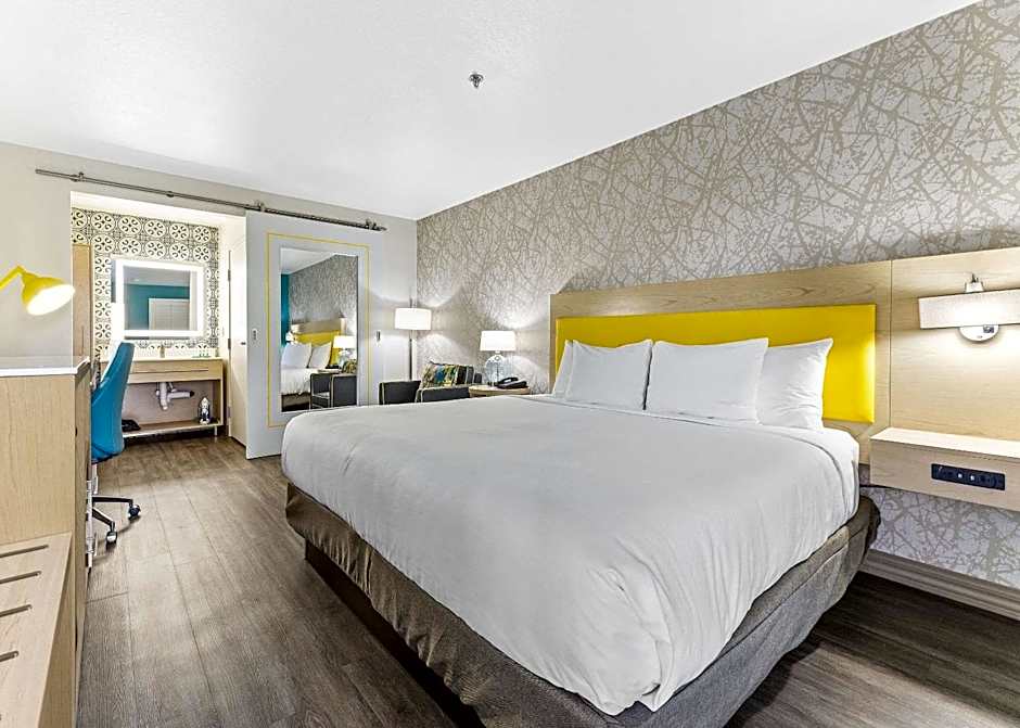 Hillstone Inn Tulare, an Ascend Collection Hotel