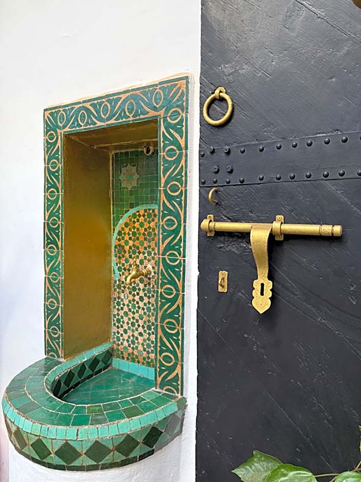 Riad ABBASSIA Marrakech Première - Authentic Medina Experience