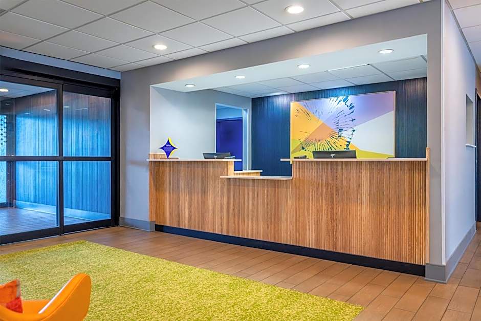 Spark by Hilton Atlanta-Town Center/Kennesaw