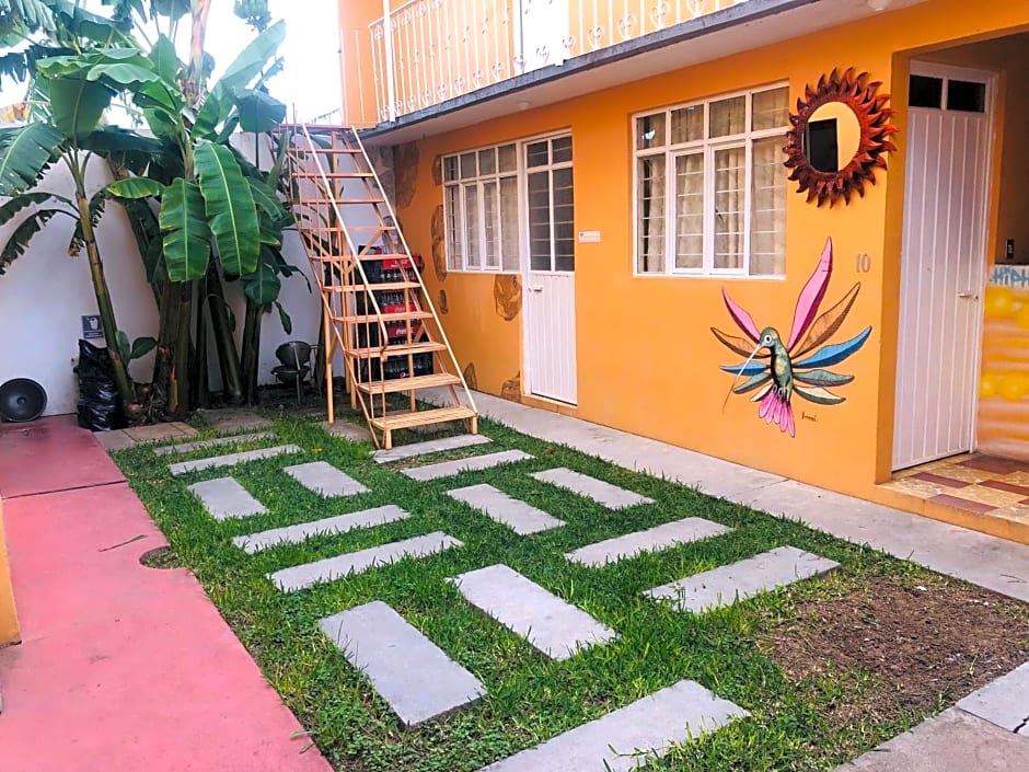Los Nardos Hostel
