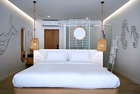 Deluxe Double Room with Bath