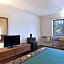 Super 8 by Wyndham Wall