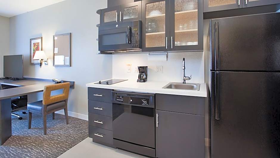 Candlewood Suites Grand Island By IHG