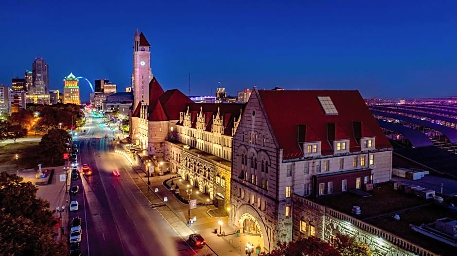 St Louis Union Station Hotel Curio Collection by Hilton