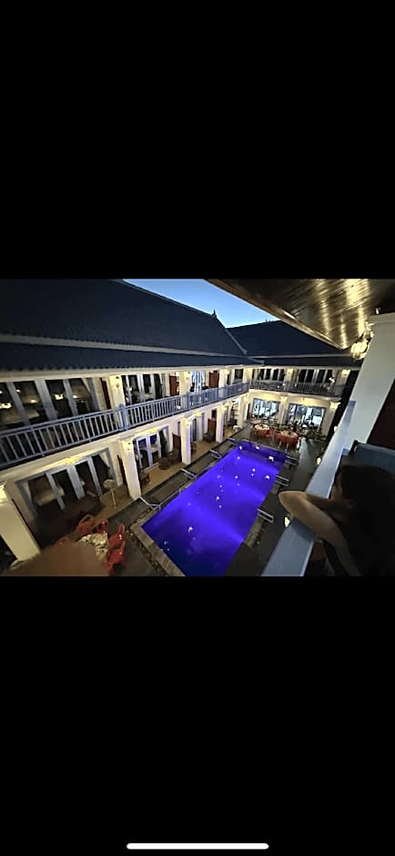 Sadakham Royal View Hotel