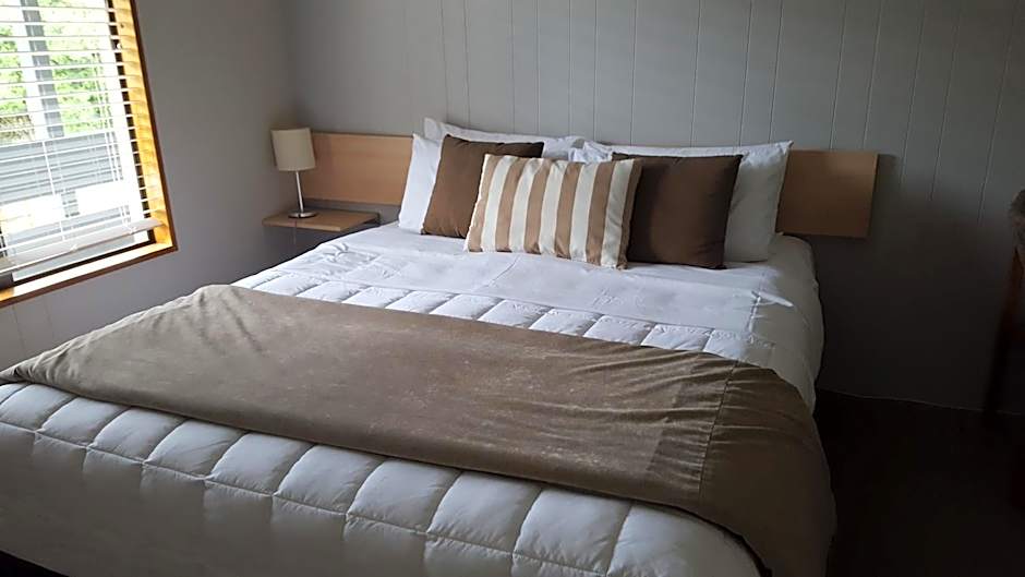 Akaroa Waterfront Motels