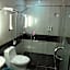 V8 Hotel (Guangzhou Xicun subway station store)