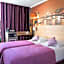 Best Western Rives de Paris La Defense