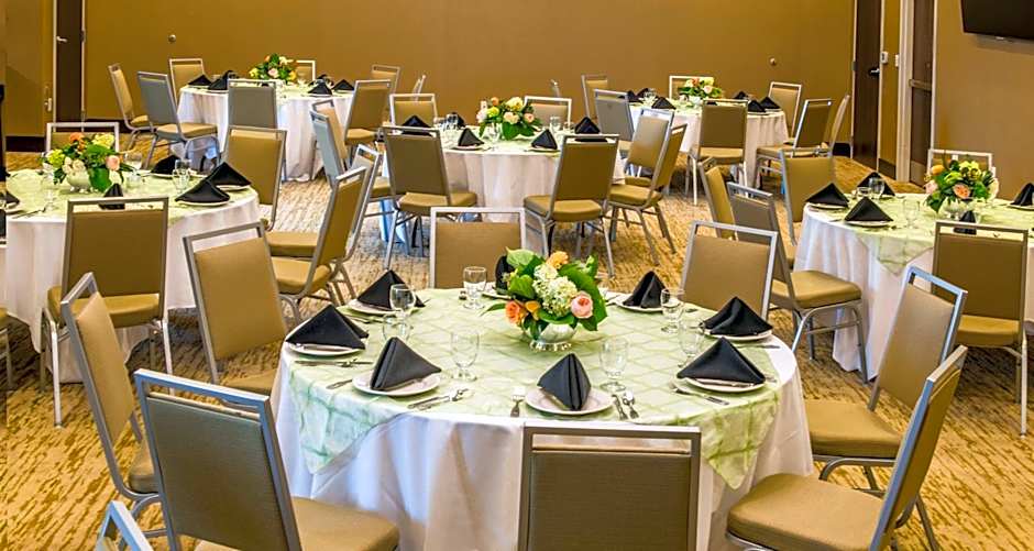 Holiday Inn Paducah Riverfront By IHG