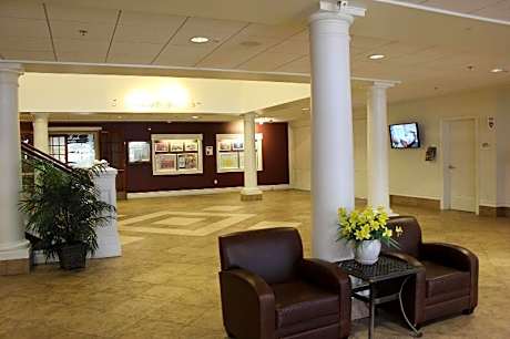 Riverwalk Place Resort & Spa