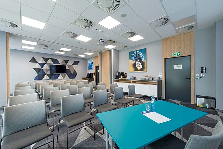Holiday Inn Express Warsaw - Mokotow By IHG