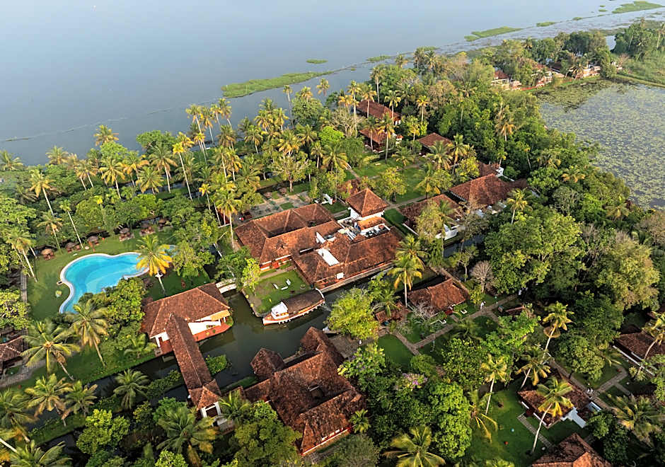 Coconut Lagoon Kumarakom- A CGH Earth Experience