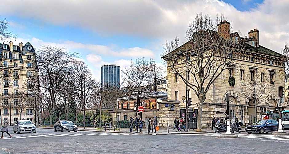 Hotel Du Midi Paris Montparnasse