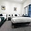 OYO Firs Lodge London Heathrow