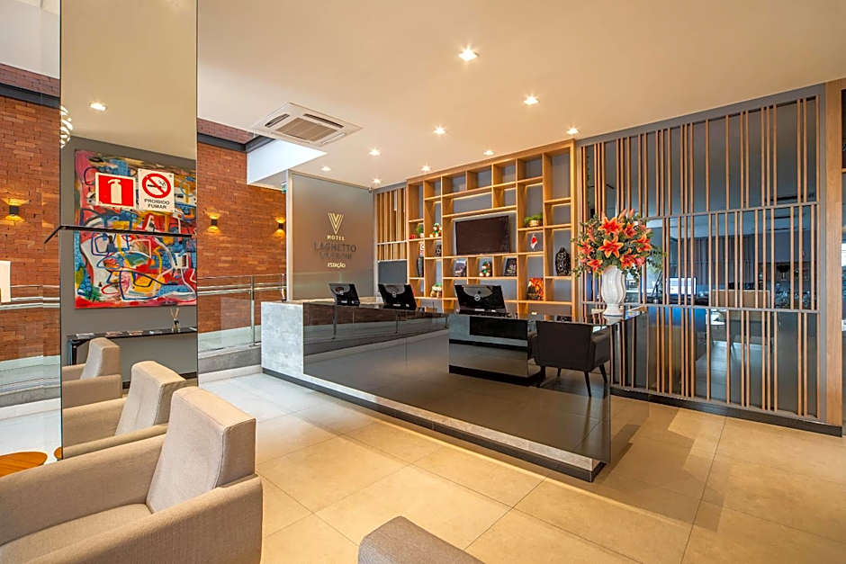 Hotel Laghetto Estação
