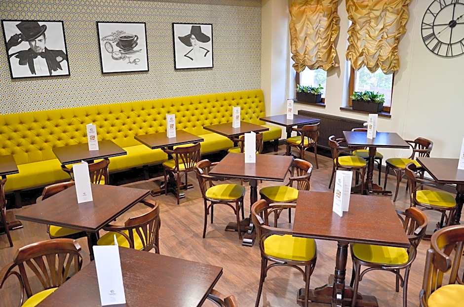 Hotel Capitolina City Chic