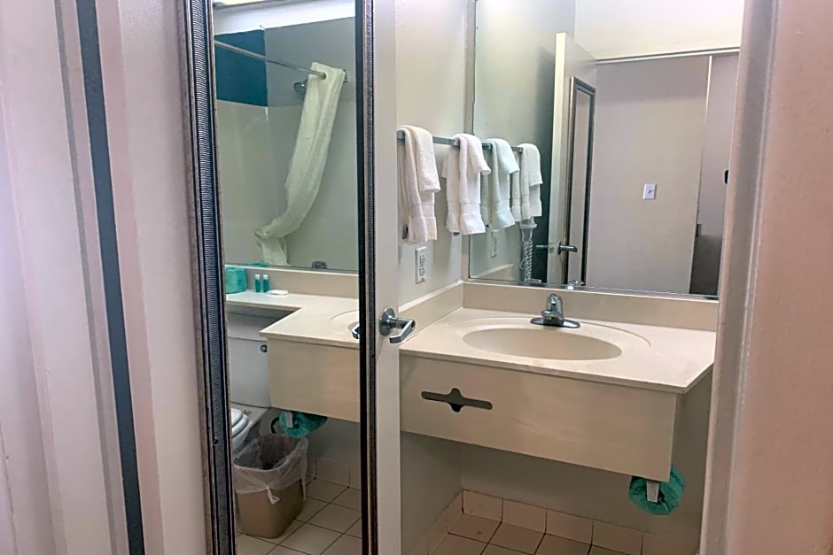 Suburban Studios – Augusta, GA