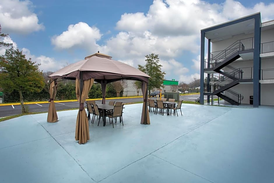 Baymont by Wyndham Charlotte University