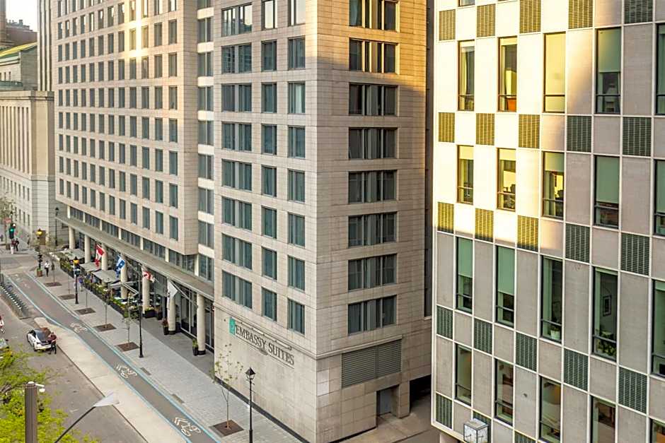 Embassy Suites by Hilton Montreal
