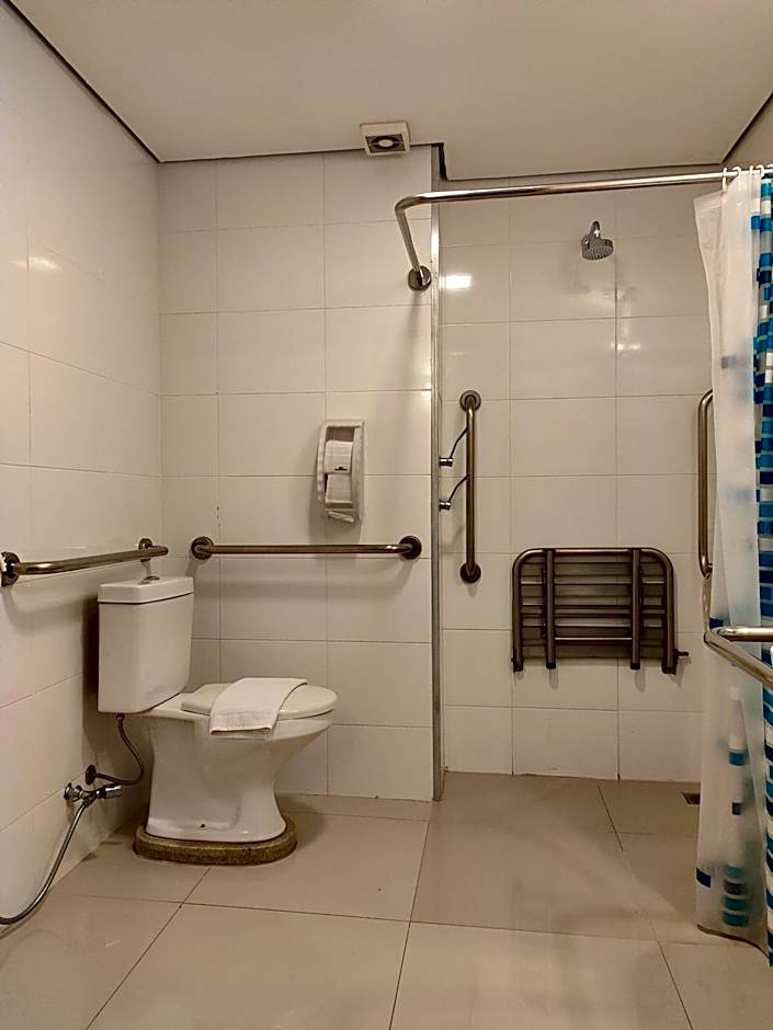 Ipe Center Hotel