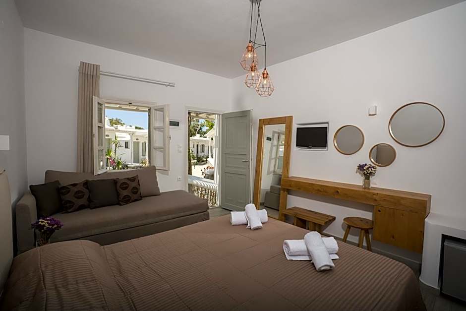 Agia Anna Beachfront Boutique