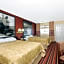Super 8 by Wyndham Temple S. General Bruce