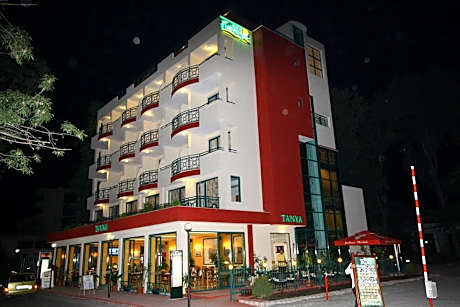 Tanya Hotel