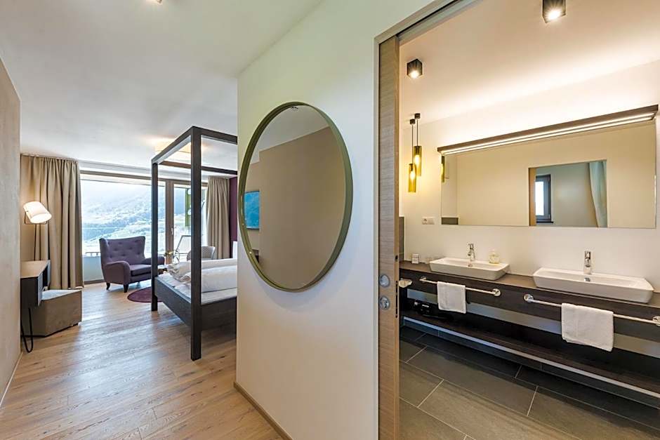 Oliven- & Genusshotel Hirzer