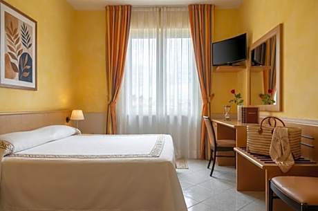 Superior Double or Twin Room with Sea View
