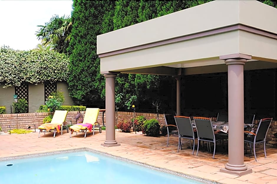 Silver Palms Guest House