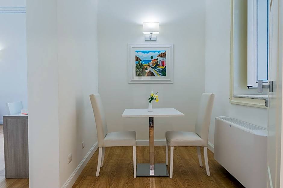 Belmonte102 Exclusive Suite