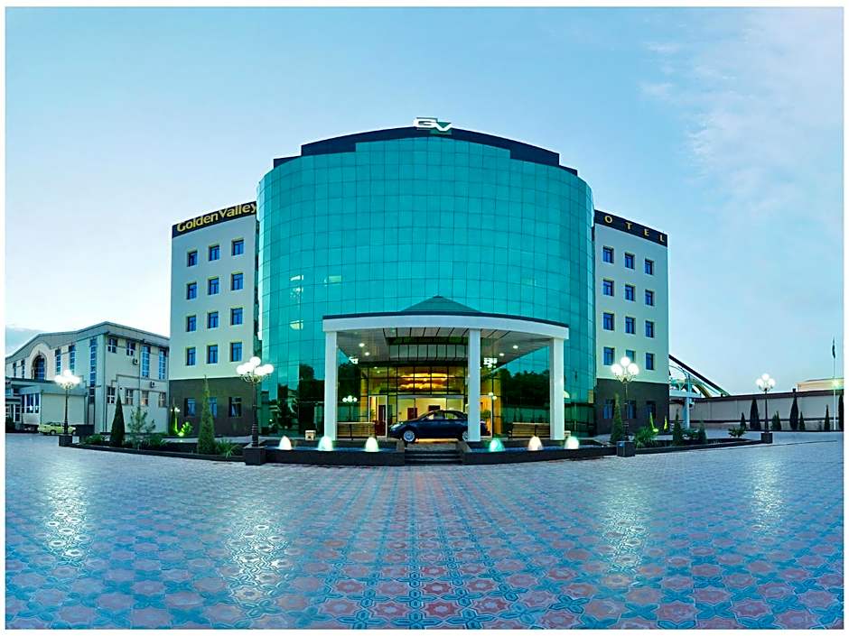 Golden Valley Hotel