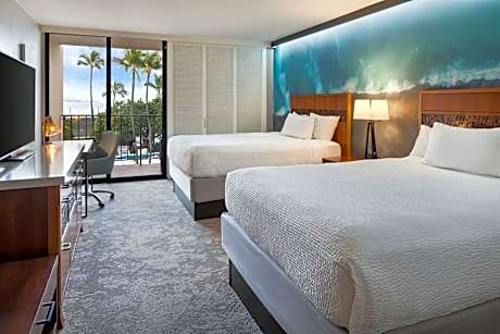 Queen Room with Two Queen Beds and Oceanfront View