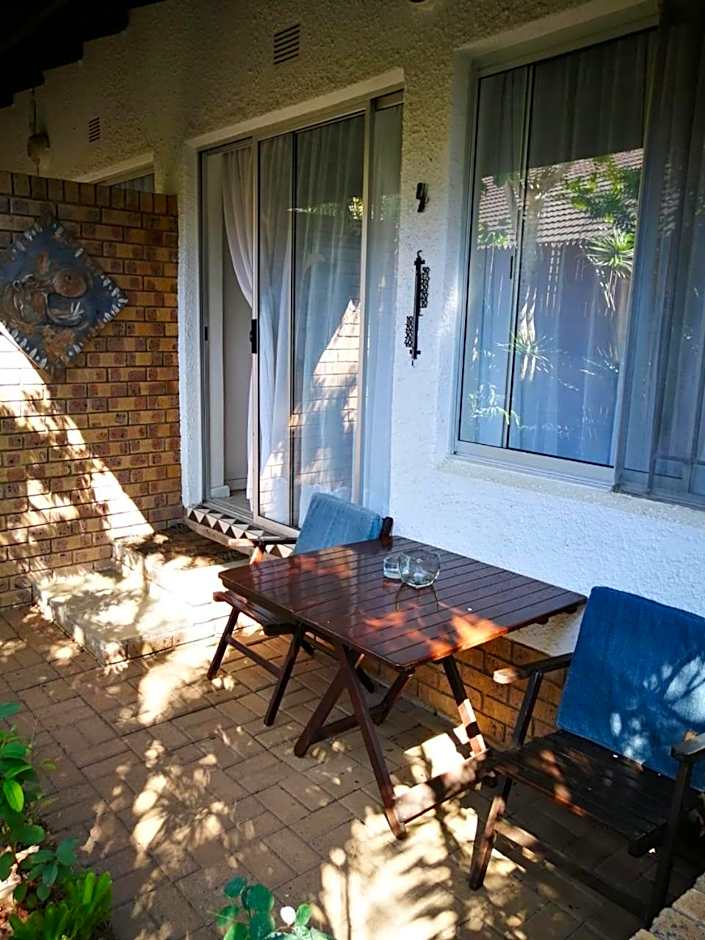 Bhangazi Lodge Bed & Breakfast