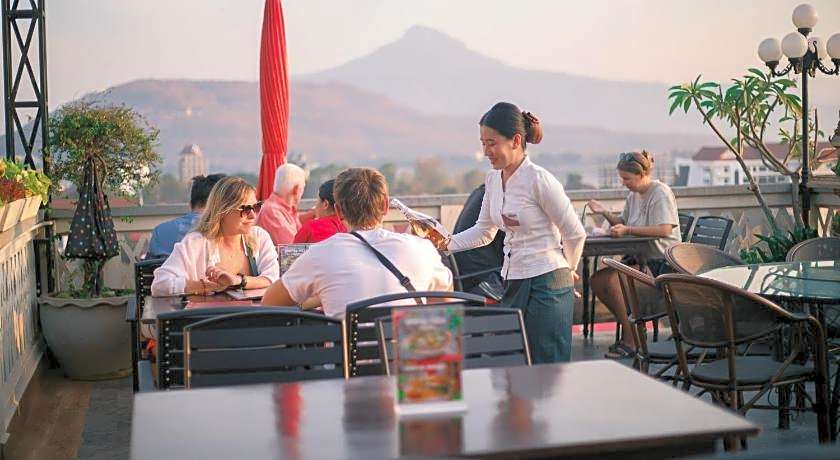Pakse Hotel & Restaurant