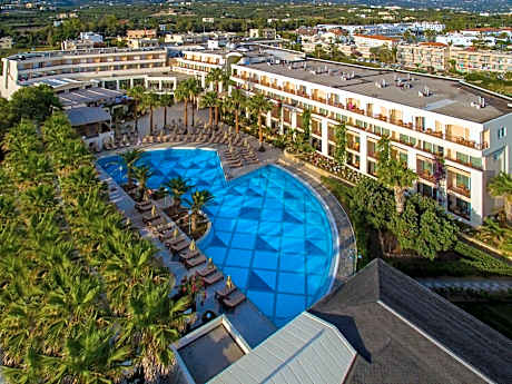 Double Room with Pool View