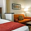 Comfort Suites Saginaw North