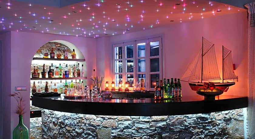 Vrahos Boutique Hotel