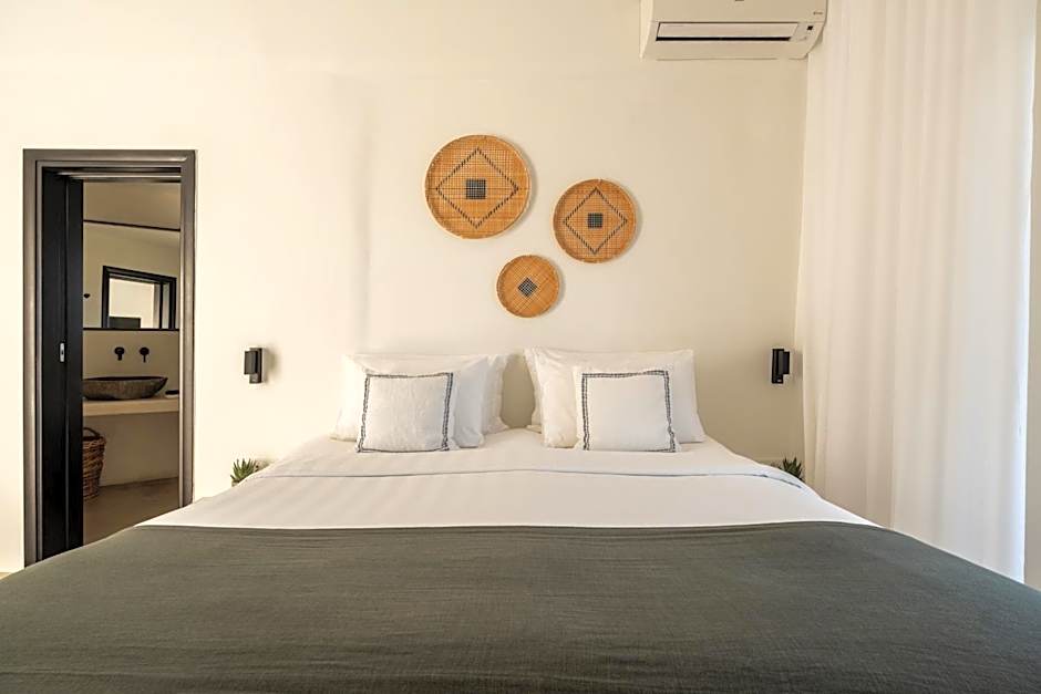 Rocabella Santorini Hotel & Spa