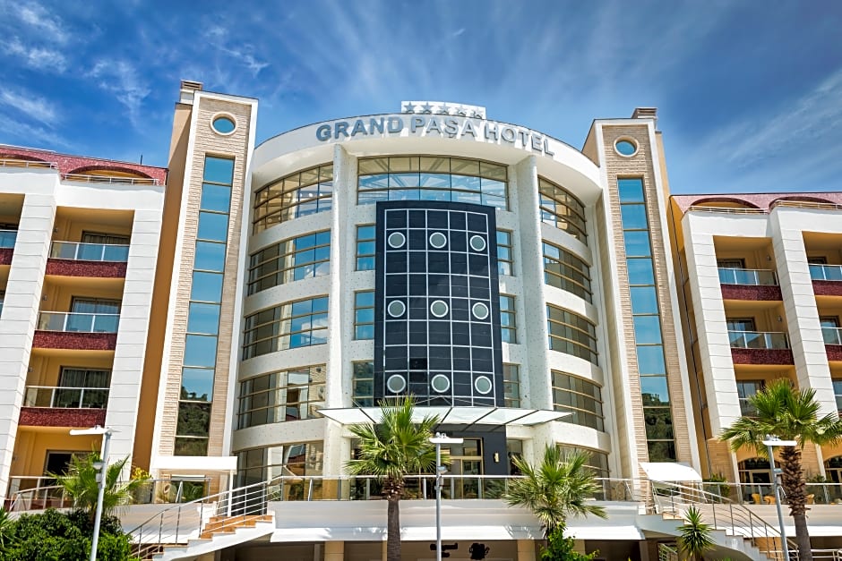 Grand Pasa Hotel