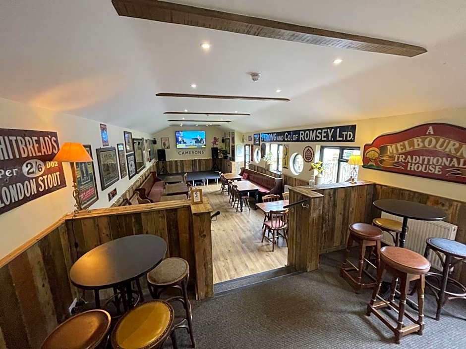 The Windsor Trooper Pub & Inn