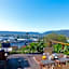 Guinea Fowl Lodge - Lagoon & Heads View B&B, Central Knysna