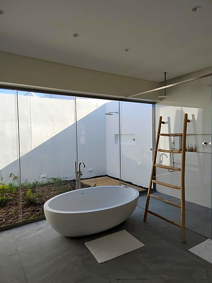 Strandloper Ocean Boutique Hotel