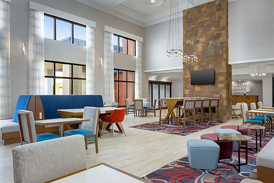 Hampton Inn By Hilton And Suites Birmingham/Pelham